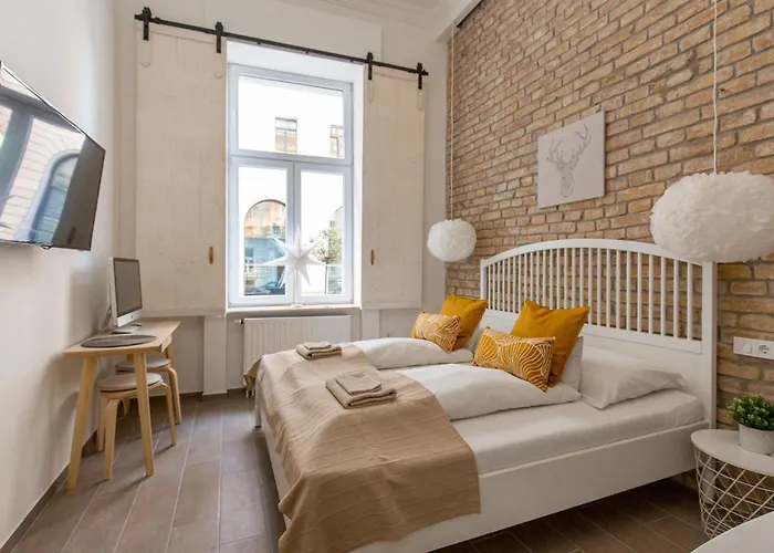 Eiffel Διαμέρισμα