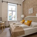 Eiffel Apartman